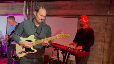 Sinister Dexter performance photo 4